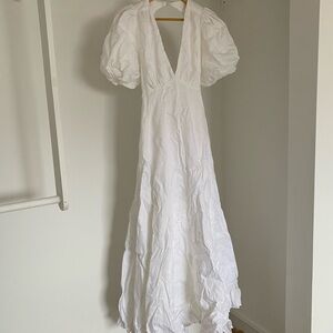 DISSH | AISLE LINEN BACKLESS LONG DRESS - 6 / WHITE (NWT)